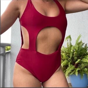 Zaful Maroon Cutout One Piece Swimsuit L